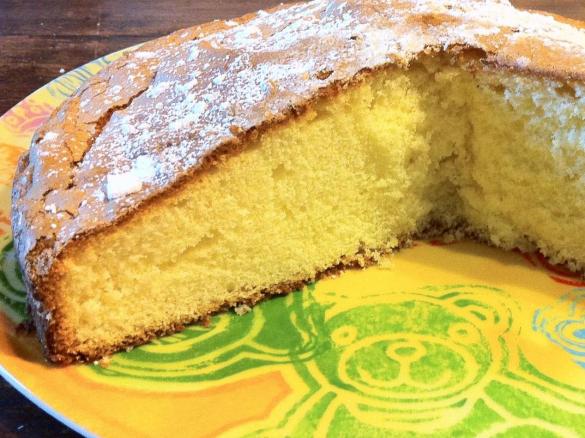 Torta allo yogurt greco