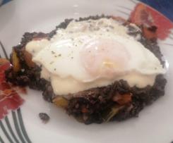 VENERE CON VERDURE SALSA ALLO YOGURT E UOVA A VAPORE