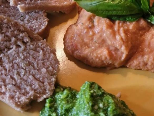 POLPETTONE DI TONNO CON SALSA  ALLA RUCOLA