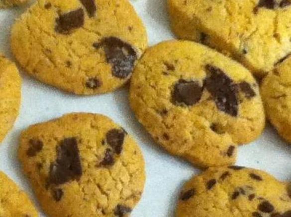 frollini con gocce di cioccolato