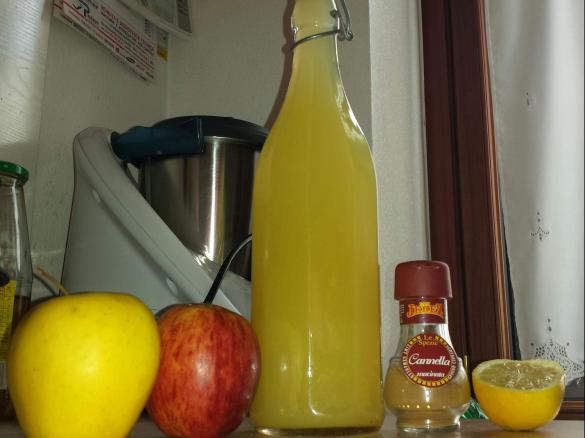 succo di mela e cannella