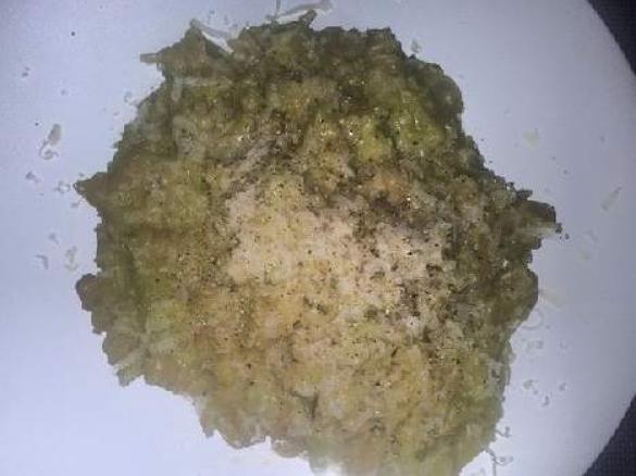 Pasta risottata con macco di fave e pecorino