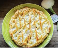 Crostata salata cipolle fresche e acciughe