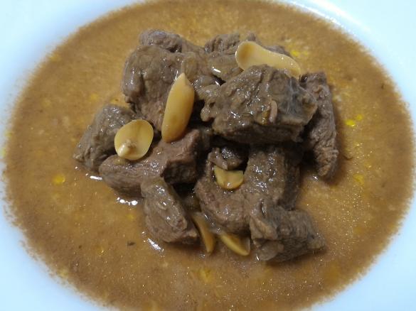 Spezzatino di manzo all'indiana