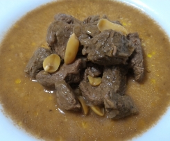 Spezzatino di manzo all'indiana