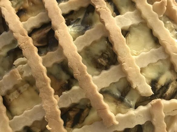 Crostata salata alle melanzane senza glutine