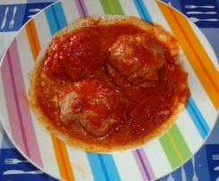 Polpette di carne al sugo