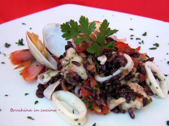 Insalata di riso alla marinara