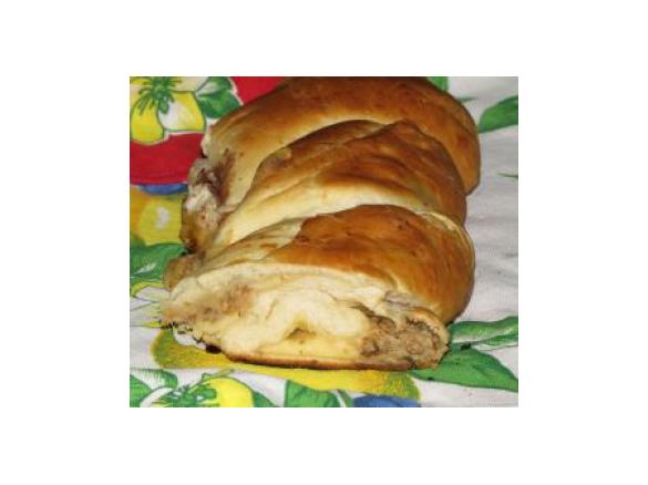 pan brioche tonno, svizzero e capperi