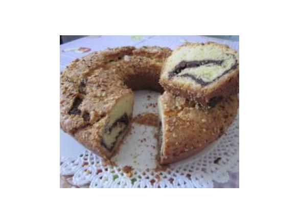 ciambella classica  con la nutella.