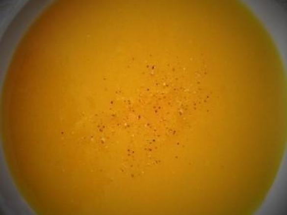 Vellutata di Zucca Ceci e Curry