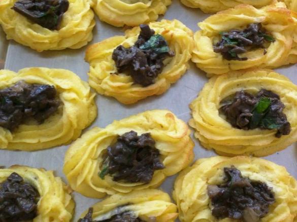 Barchette di patate ai funghi