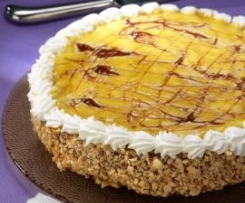 Torta delizia allo zabaione e nocciole