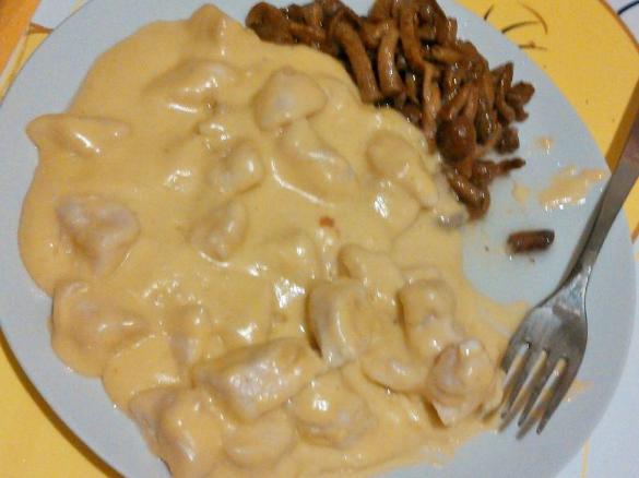 Bocconcini di pollo al latte e formaggio