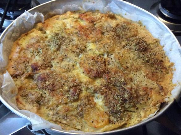 Torta di farina di ceci con sogliola e patate