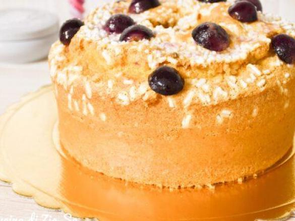 Chiffon cake  all'uva
