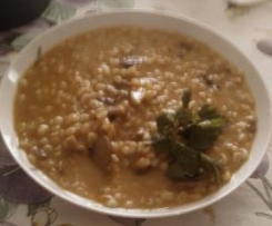 Zucca, funghi e orzo.