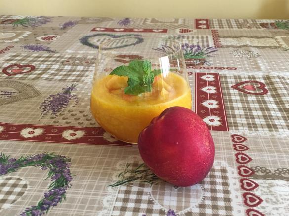 Pesche allo zafferano