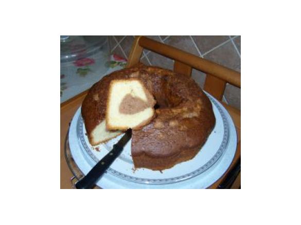 Ciambellone cuor di nutella