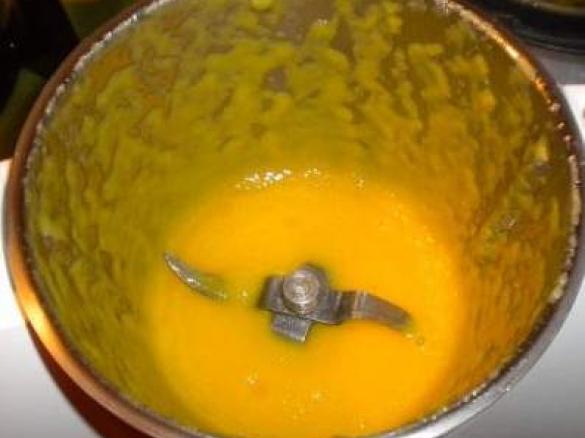 omogeneizzato pesca e prugne