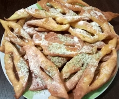 BUGNE LIONESI ( frittelle francesi di carnevale)