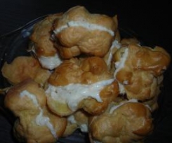 Bignè con la crema al gorgonzola