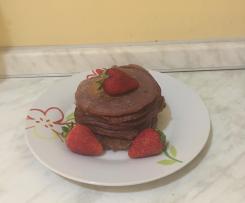 Pancakes con fragole e yogurt