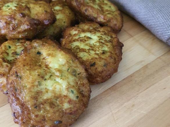 Frittelle di ricotta e zucchine