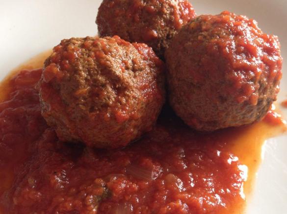 POLPETTE AL RAGU' ALLA BOLOGNESE