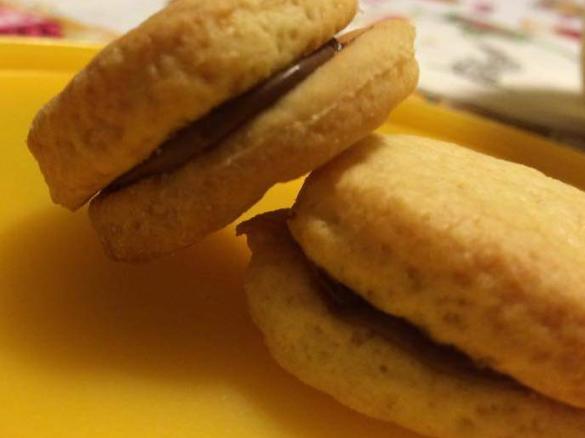 biscotti con lo yogurt