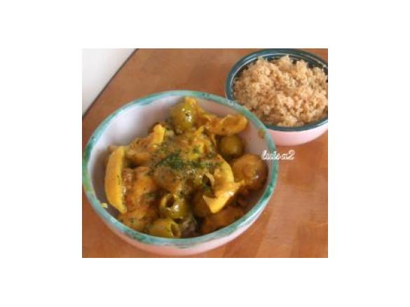 Tajine di pollo  e cous cous (1 porzione)