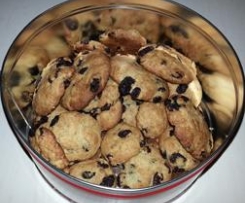 Biscotti con avena ed uvetta