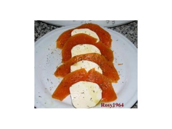 Caprese con zucca e mozzarella