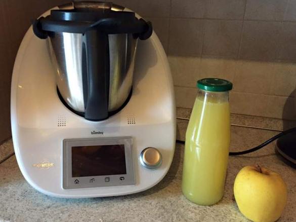 Succo di Mela per una bottiglia