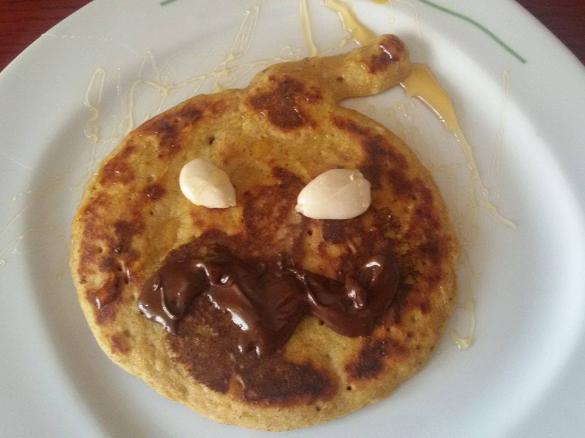 Pancakes di zucca senza glutine Halloween