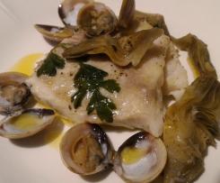 Filetto di persico con carciofi e vongole