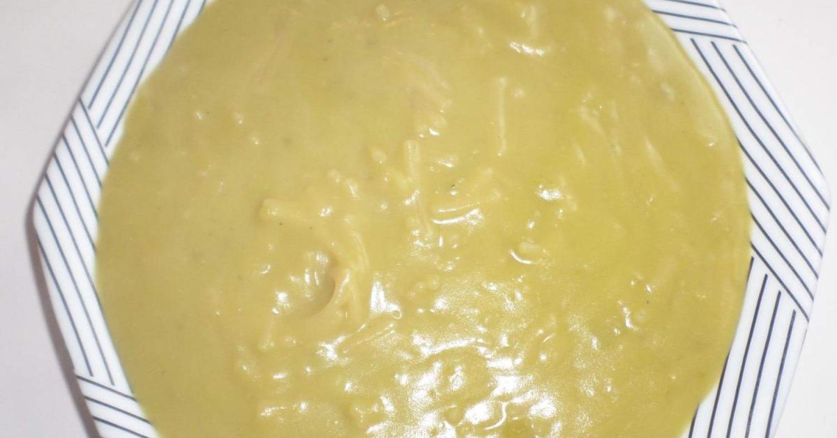 Ub Rotti Spaghetti rotti con crema di piselli secchi è un ricetta creata dall ...
