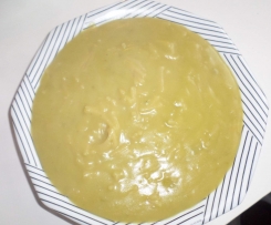 Spaghetti rotti con crema di piselli secchi