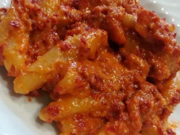 Cavatelli con pesto di datterini secchi