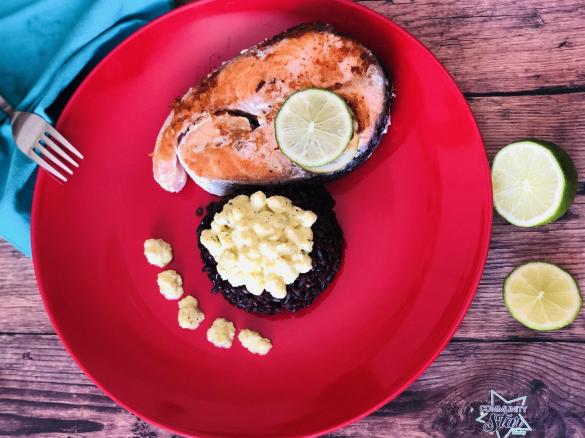 Salmone con riso venere e pesto di mango“Contest secondi di pesce”