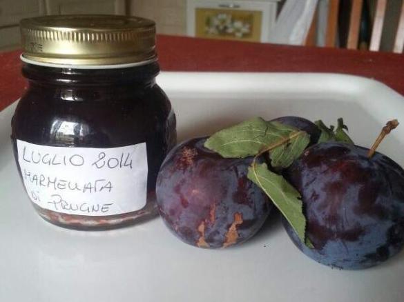 Marmellata di prugne