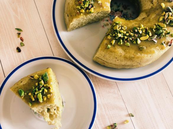 Ciambella con soli albumi al pistacchio cotta al Varoma