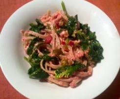 TRENETTE AL SUGO DI POMODORO CON SPINACI E RICOTTA
