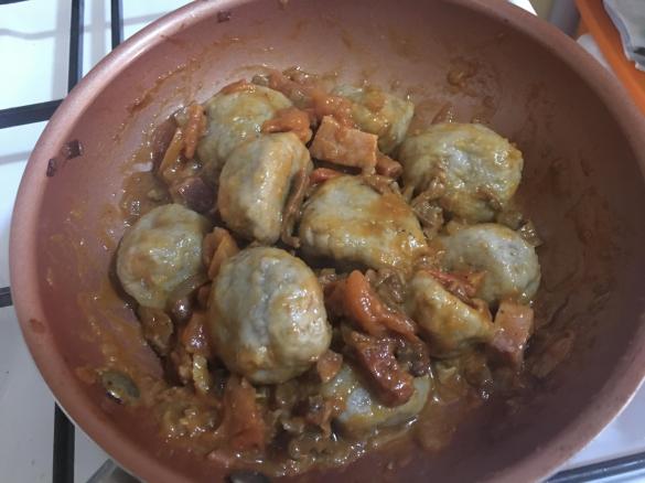 Gnocchi di pane integrale con pomodorini, porcini e speck-Contest gnocchi