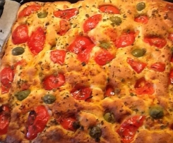 Focaccia pugliese (con patata lessa)