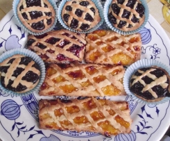 Crostatine al cioccolato e marmellata