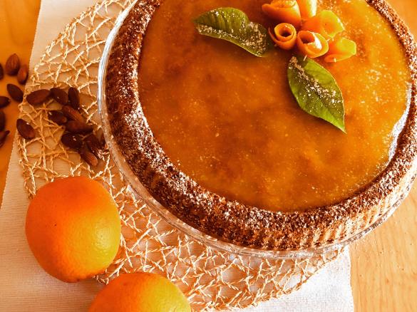 Crostata morbida all’arancia con mandorle e carote