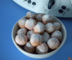 Biscotti rosa al cocco