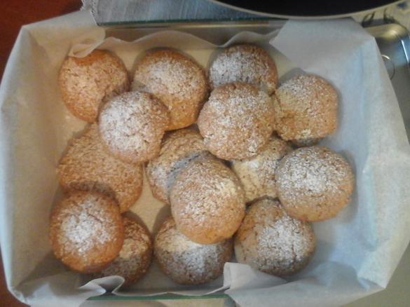 Biscotti di mandorle al limone