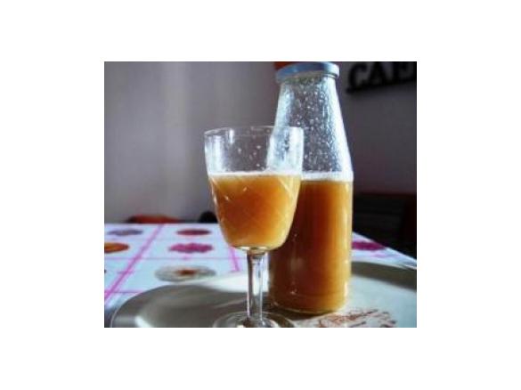 Succo di pesche bianche